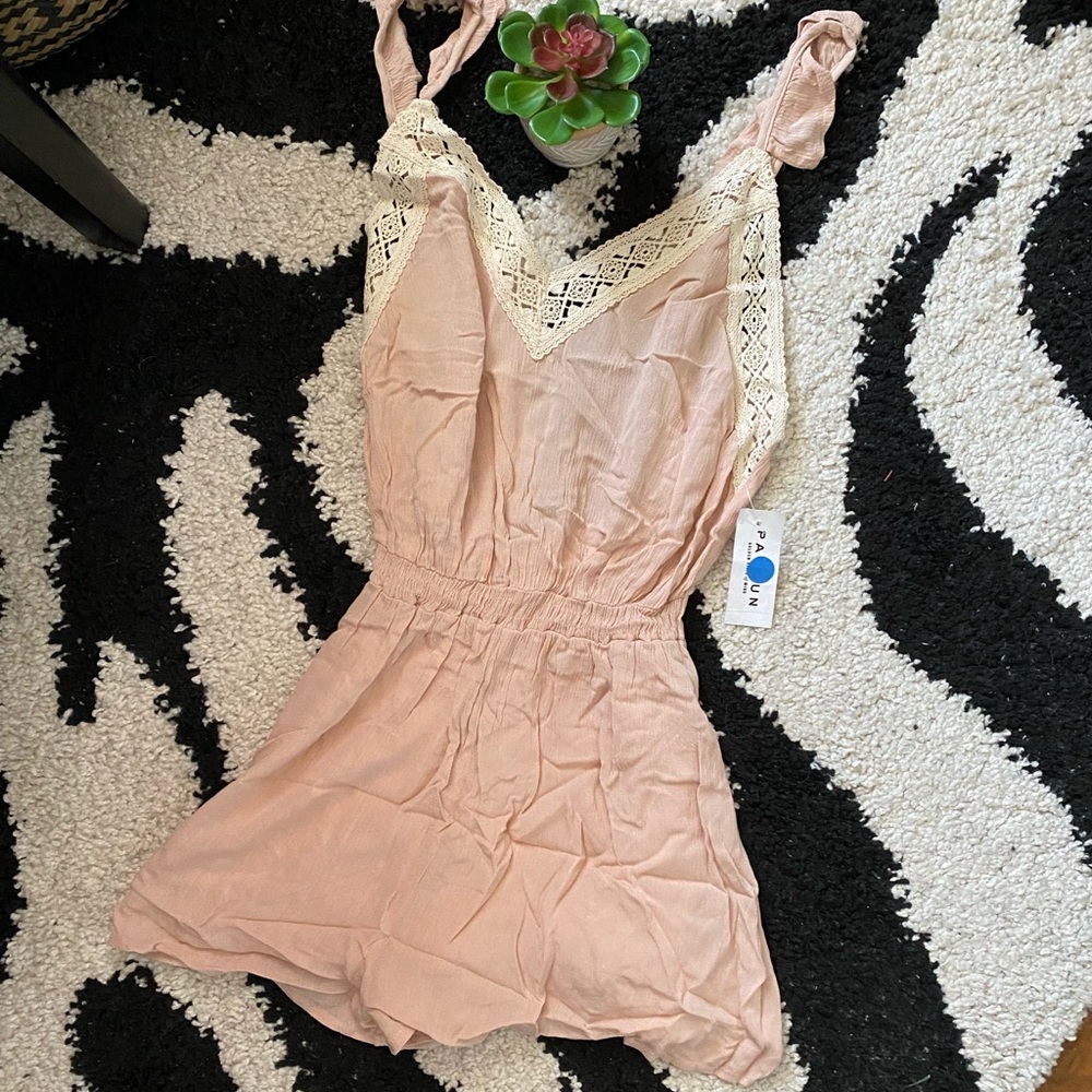 NWT Plunge Back Romper Pink/Cream XS
